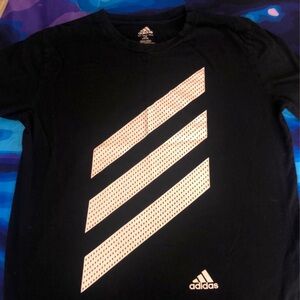 Adidas T-shirt